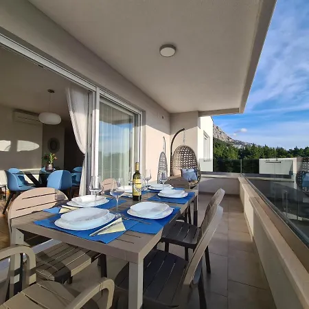 Mariposa 83m2 New With Garage Apartman Makarska