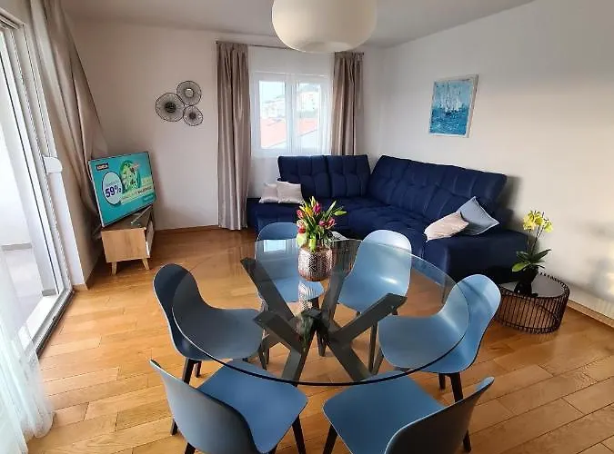 Apartment Mariposa 83m2 New With Garage