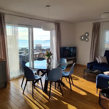 Mariposa 83m2 New With Garage Apartament Makarska